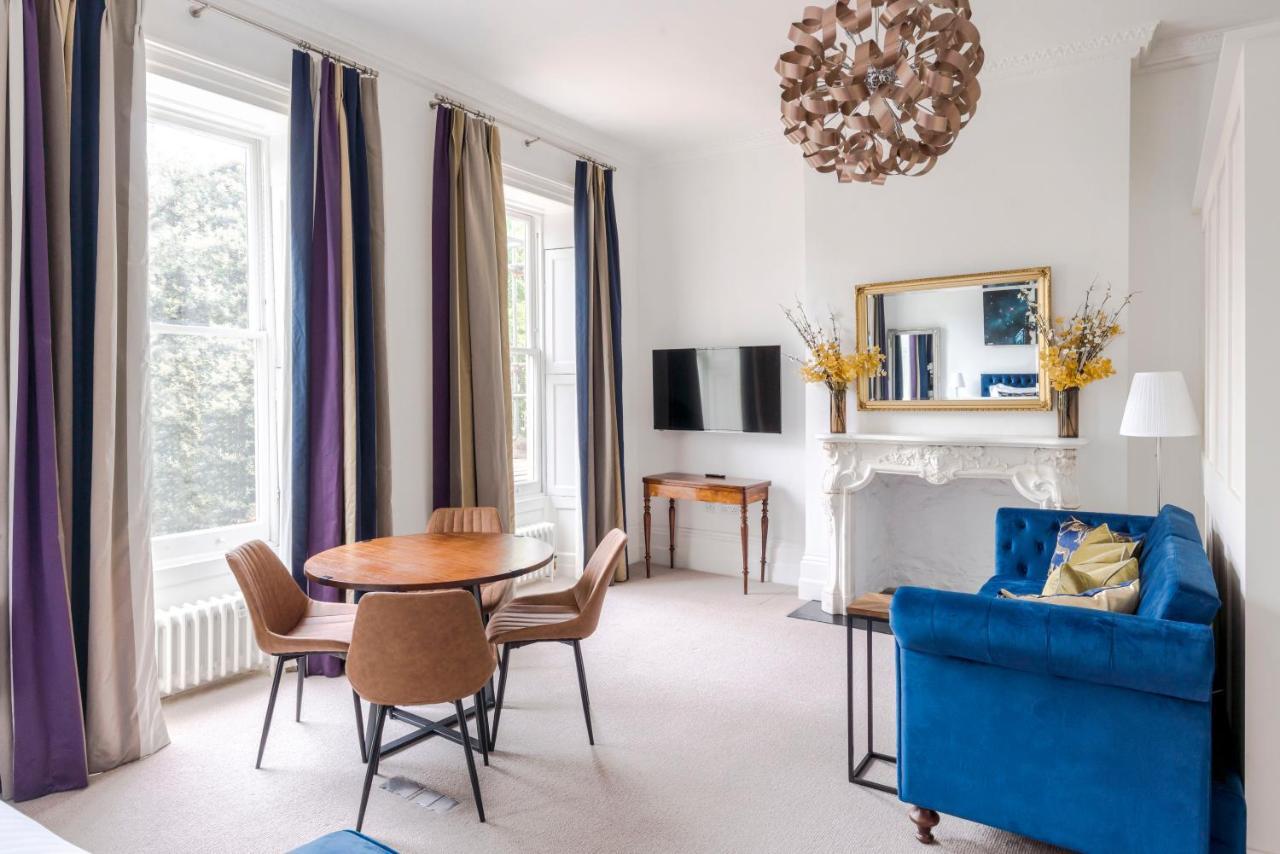 4 Berkeley Square I Your Apartment Бристоль Екстер'єр фото