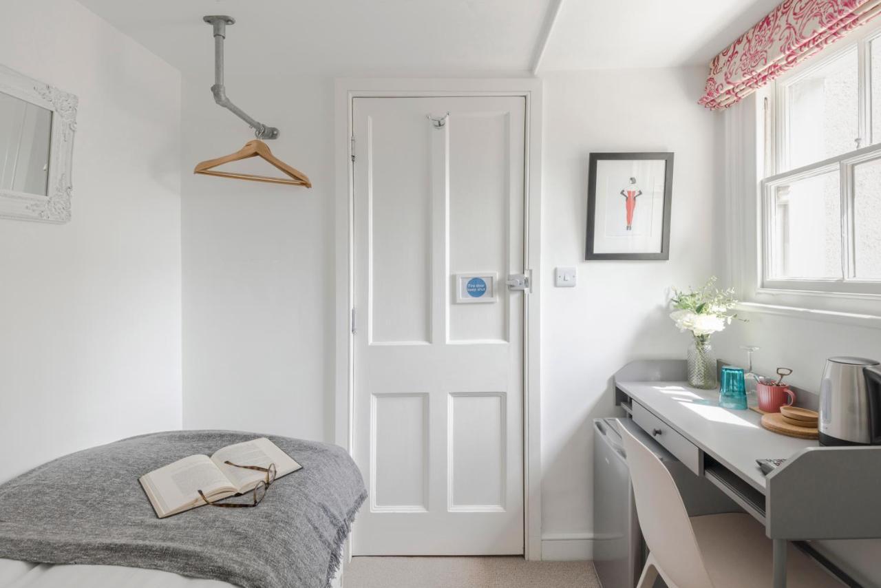 4 Berkeley Square I Your Apartment Бристоль Екстер'єр фото