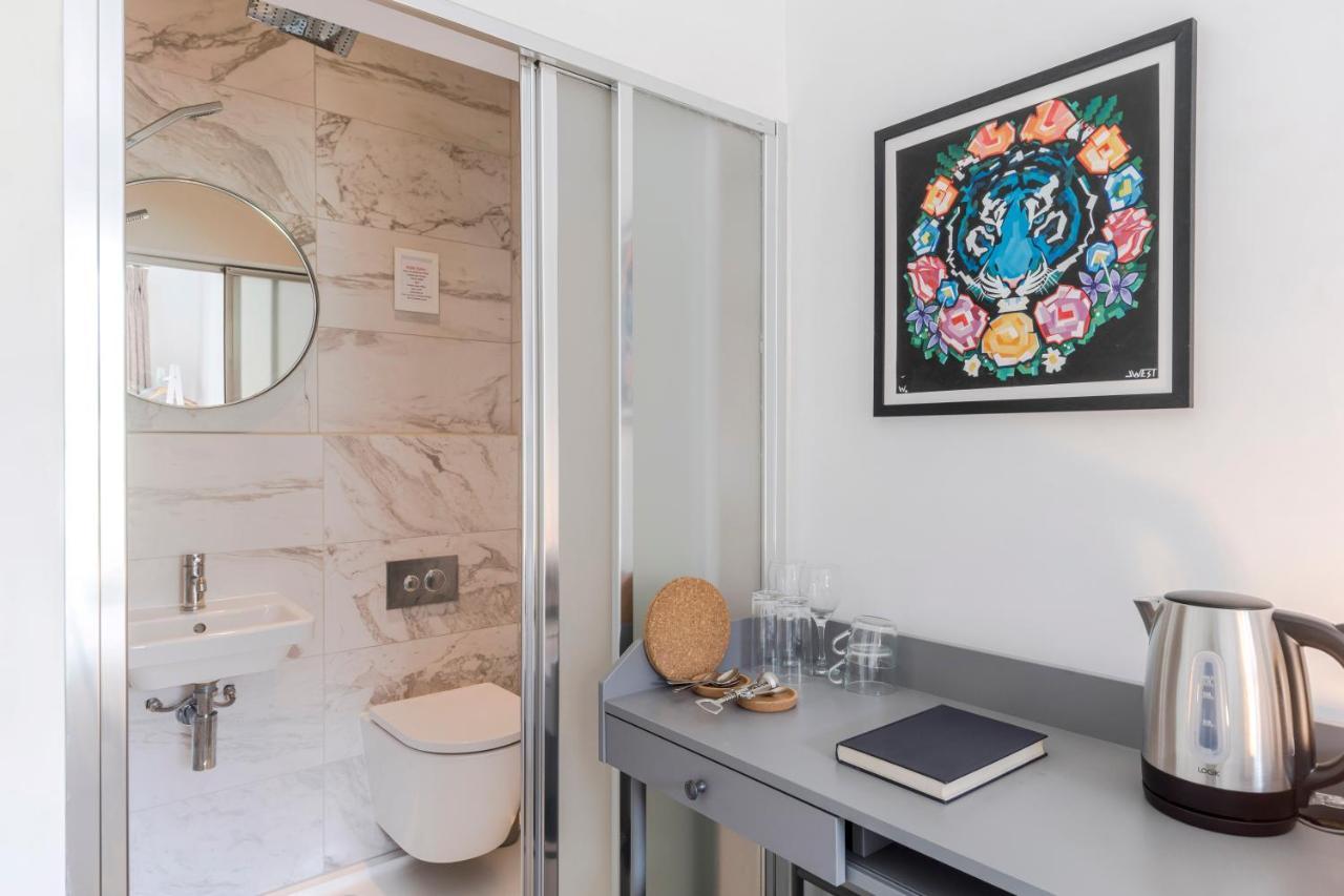 4 Berkeley Square I Your Apartment Бристоль Екстер'єр фото