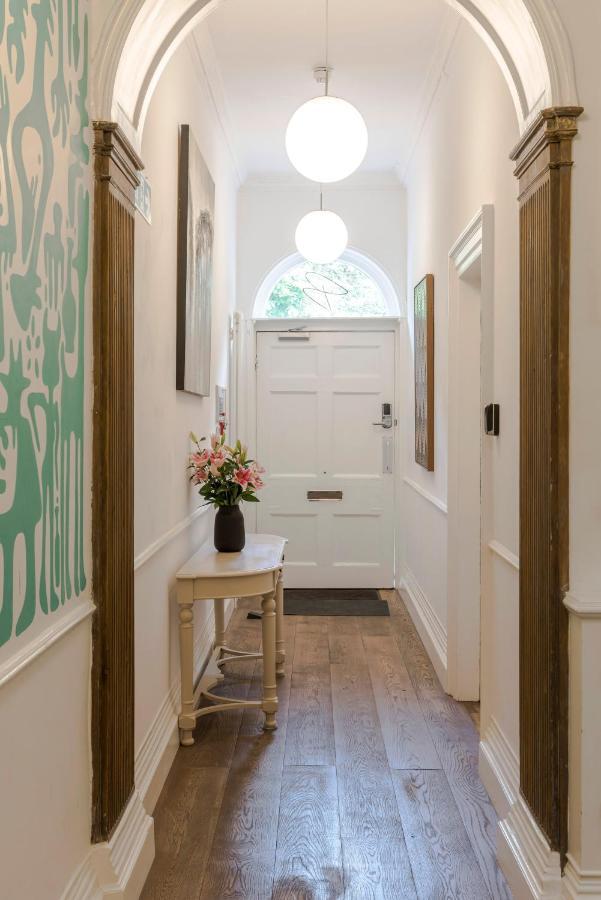 4 Berkeley Square I Your Apartment Бристоль Екстер'єр фото